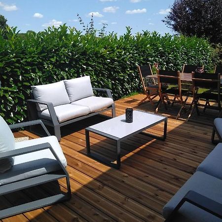 Grande Maison De Plain Pied Avec Jardin Arbore. Champignelles Ngoại thất bức ảnh