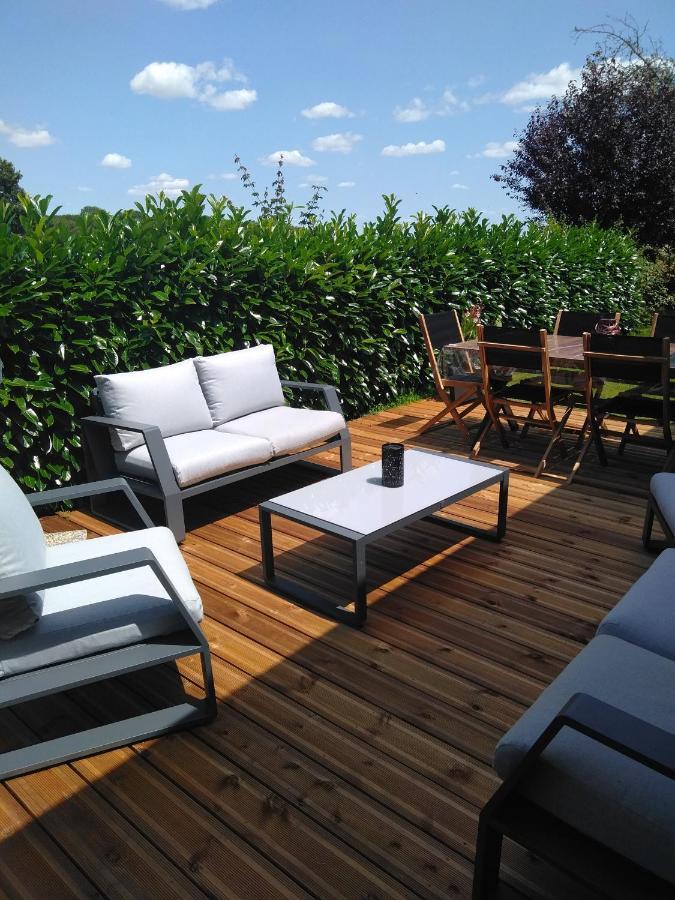 Grande Maison De Plain Pied Avec Jardin Arbore. Champignelles Ngoại thất bức ảnh
